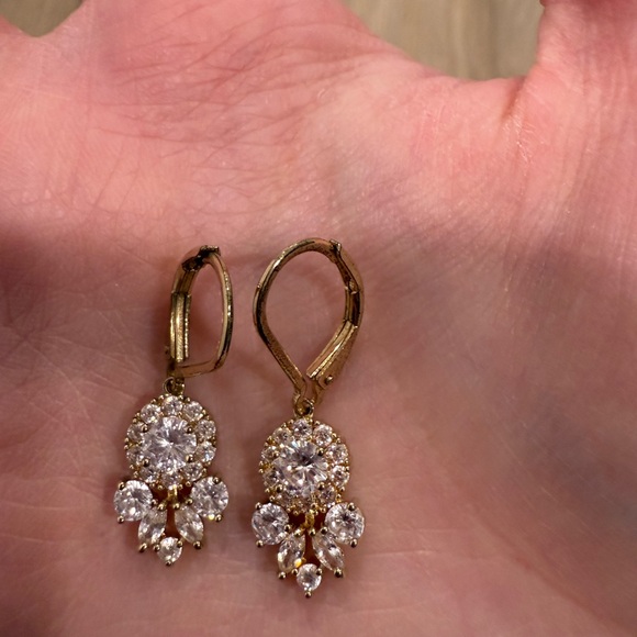 Anthropologie Jewelry - Anthropologie (maybe) Gold Princess Cut Diamond Dangle Earrings
